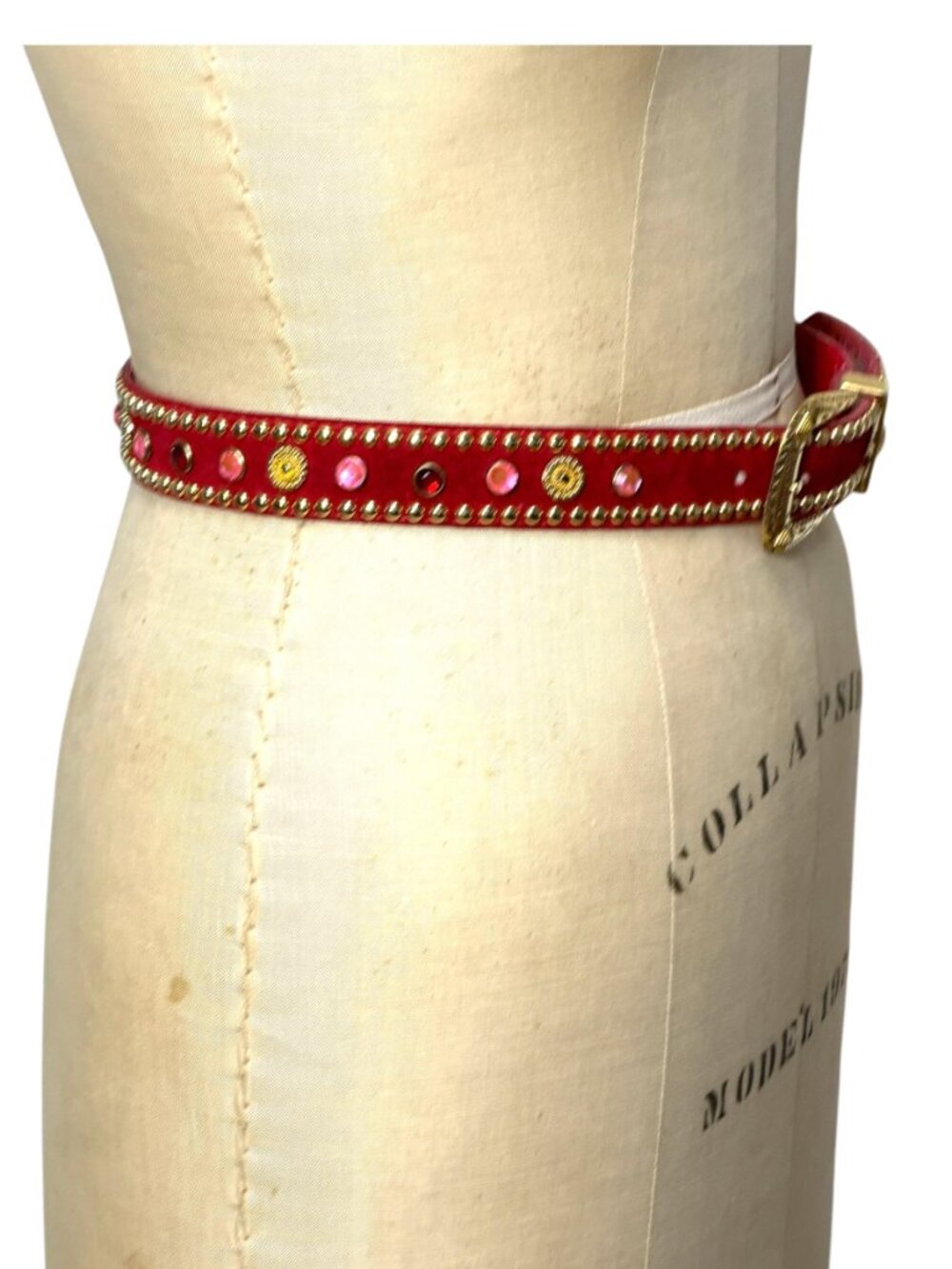 1990s bejeweled leather suede belt red with gold buckle by Gail Labelle Size S - Picture 7 of 10